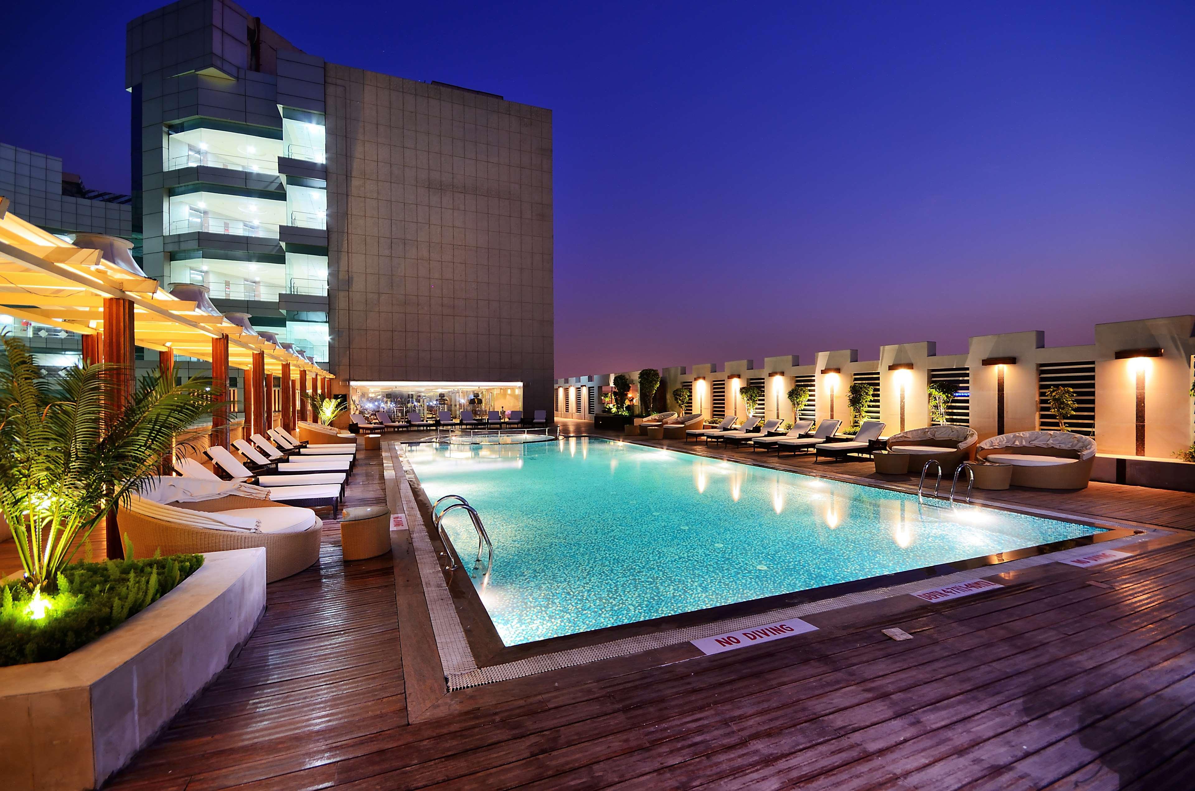 Готель Radisson Blu Kaushambi Delhi Ncr Ґазіабад Екстер'єр фото