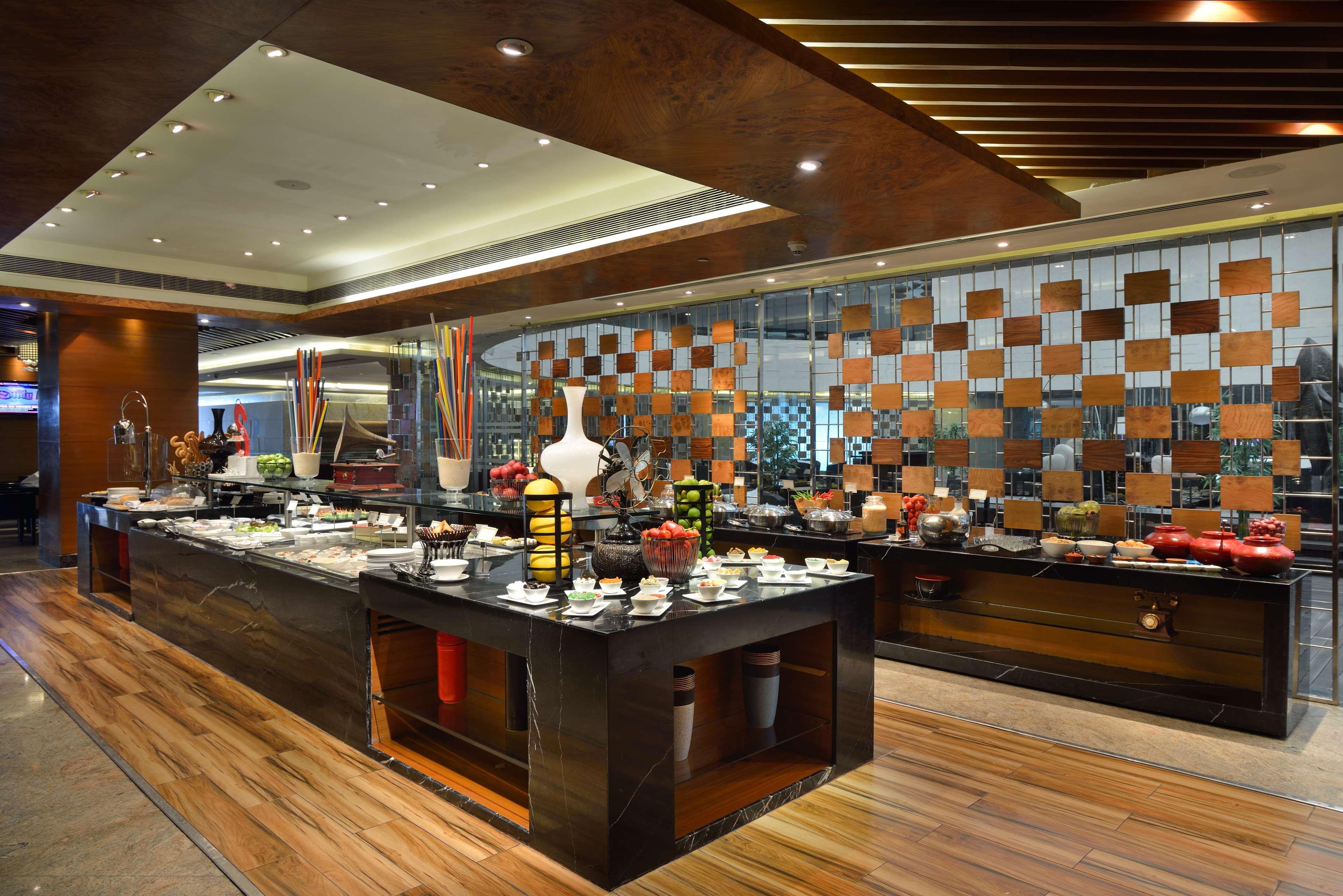 Готель Radisson Blu Kaushambi Delhi Ncr Ґазіабад Екстер'єр фото