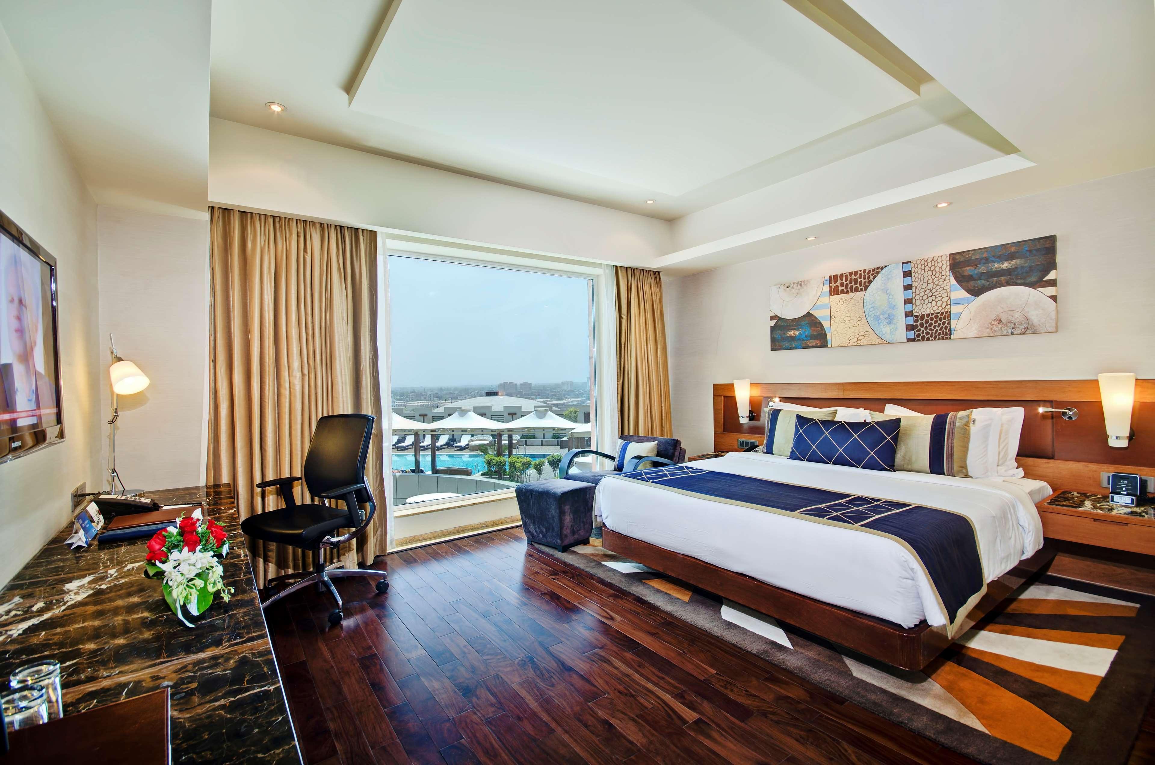 Готель Radisson Blu Kaushambi Delhi Ncr Ґазіабад Екстер'єр фото