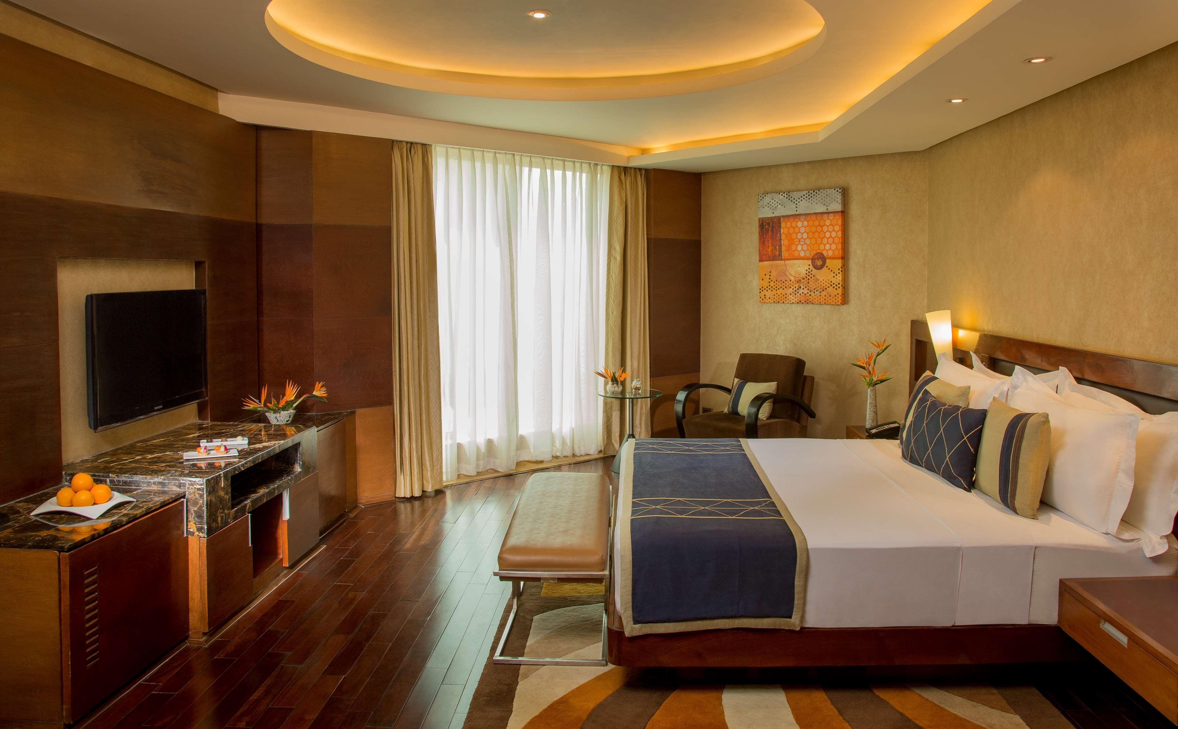 Готель Radisson Blu Kaushambi Delhi Ncr Ґазіабад Екстер'єр фото