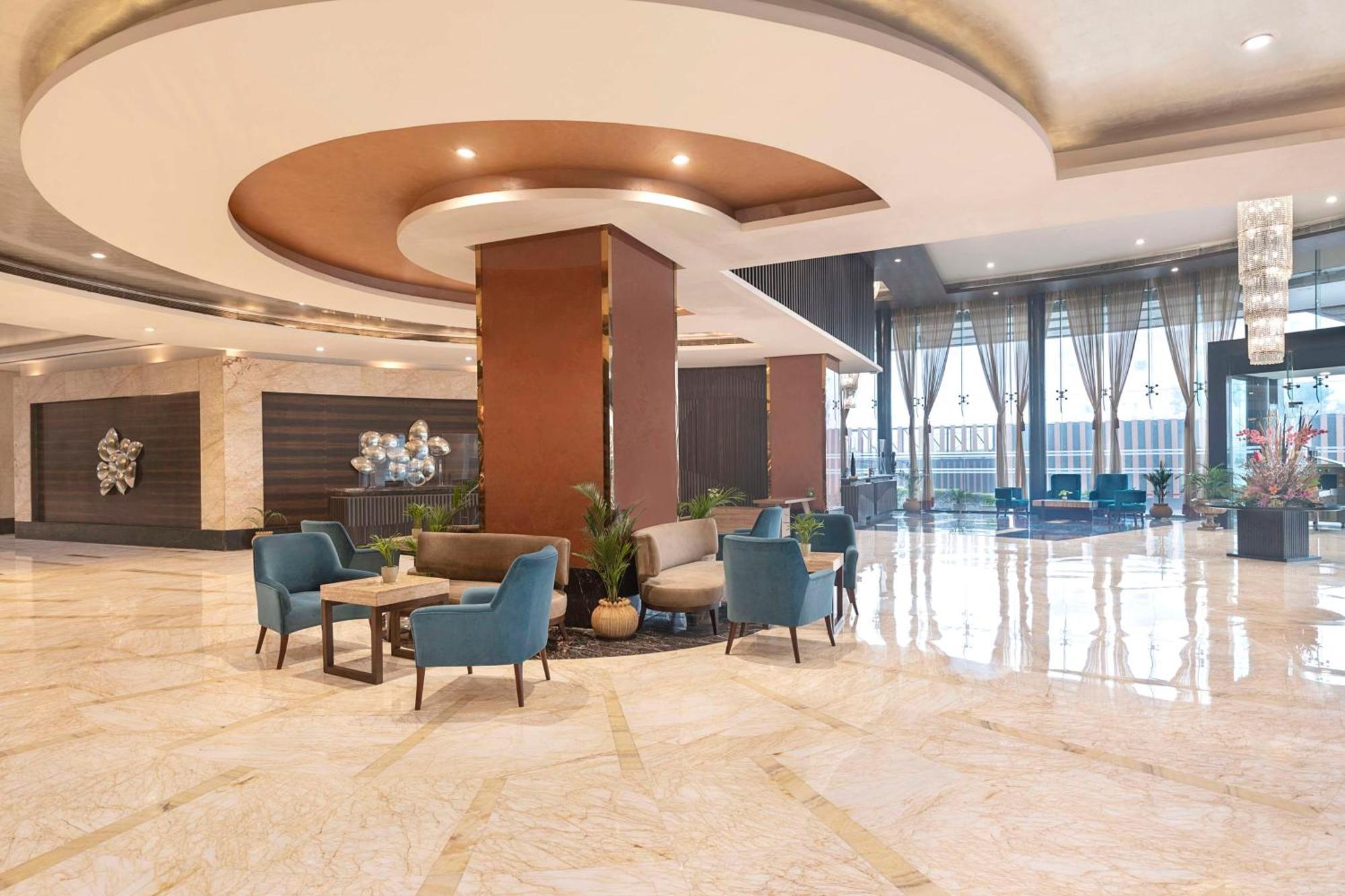 Готель Radisson Blu Kaushambi Delhi Ncr Ґазіабад Екстер'єр фото